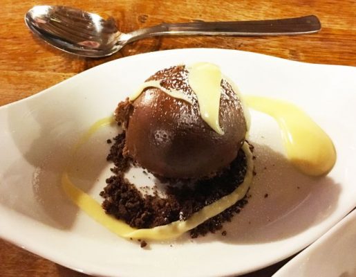 Chocolate dessert