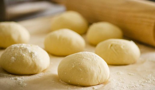 Easy homemade pizza dough recipe